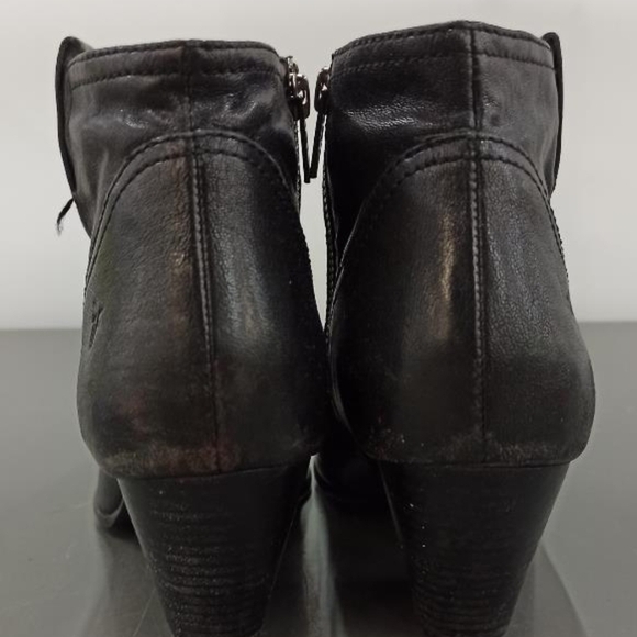 Frye Reina Black Leather Ankle Booties Women’s 8.5 | Walkable Block Heel EUC - Picture 5 of 8